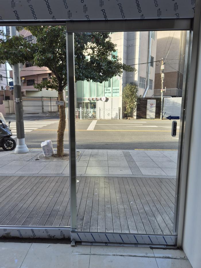 235149625_RBTM19DJ_045b6251ee2e7029021bd2572896743446e58478.jpg 이미지크게보기