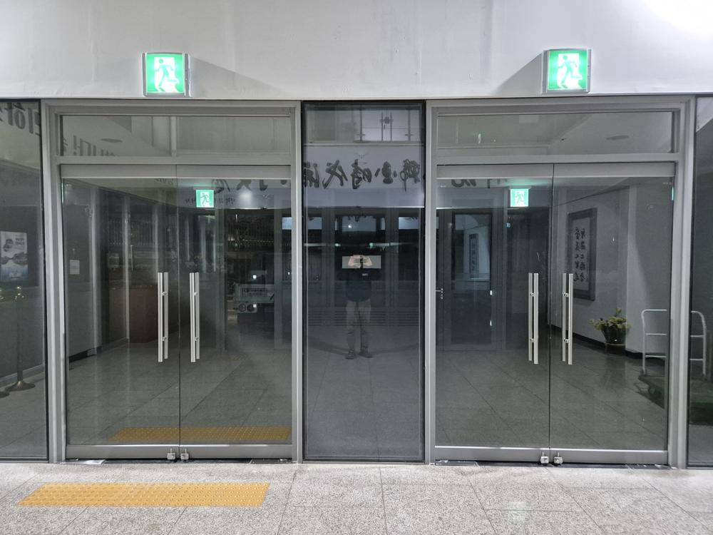 3695294320_HPwCU5o9_66c9f4de9e9d4a9fe0ba7a822f4e38aa93c0d190.jpg 이미지크게보기