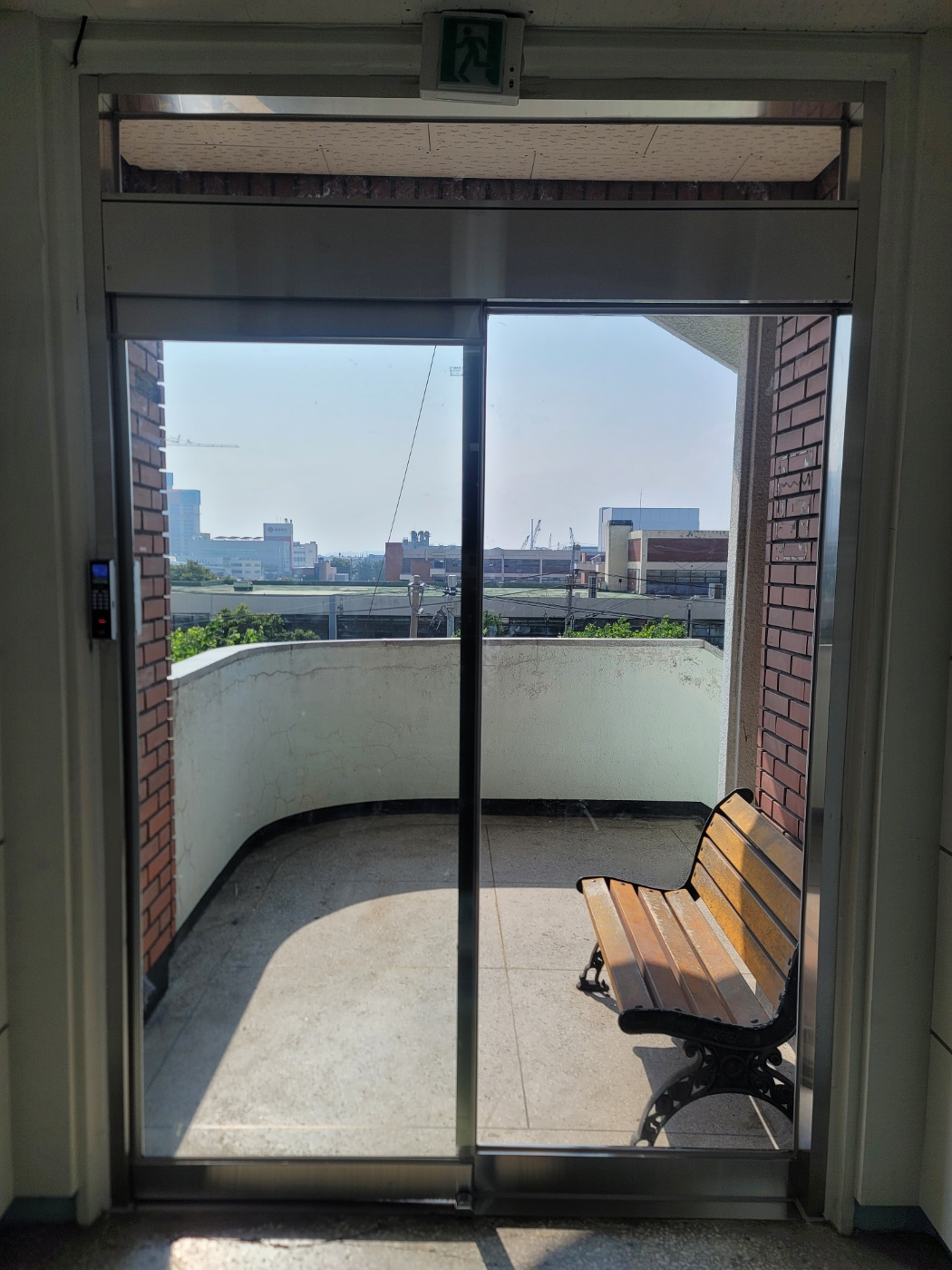 3695294320_OwWol0eA_711202631bf223b8b21c2304d5428879251566f0.jpg 이미지크게보기