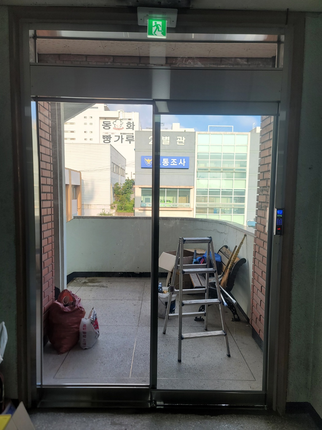 3695294320_aor0gWth_aefbba048d79f998ba300f0bb2da37a505905323.jpg 이미지크게보기